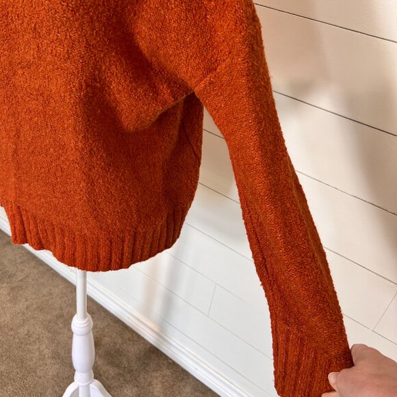 Old Navy Dark Orange Crewneck Sweater Size M - Picture 3 of 6